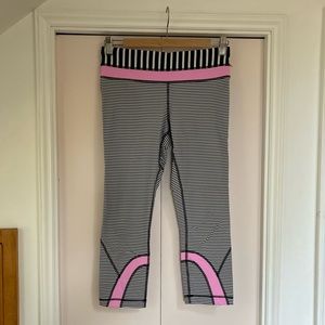 lululemon seawheeze run inspire crop - size 6